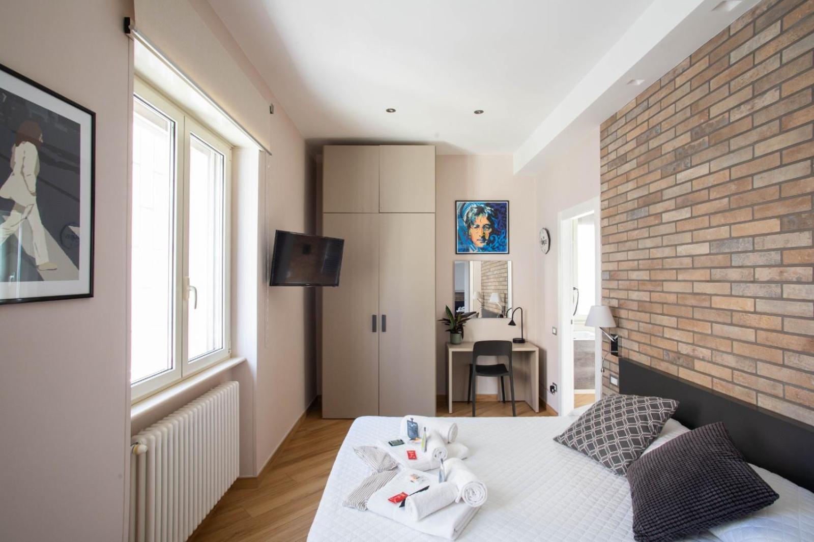 Little Rock Guest House Gaeta Eksteriør bilde